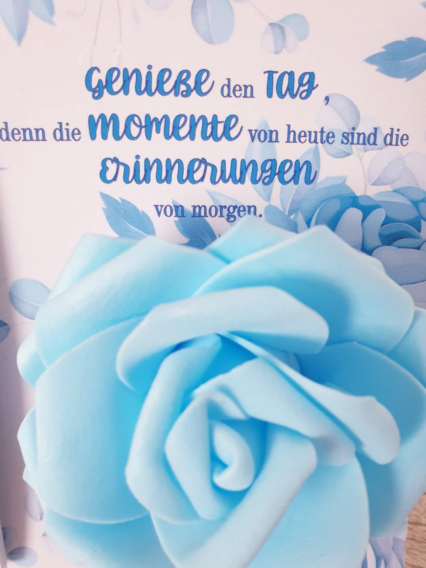 2025Blaue Rose Tischkalender