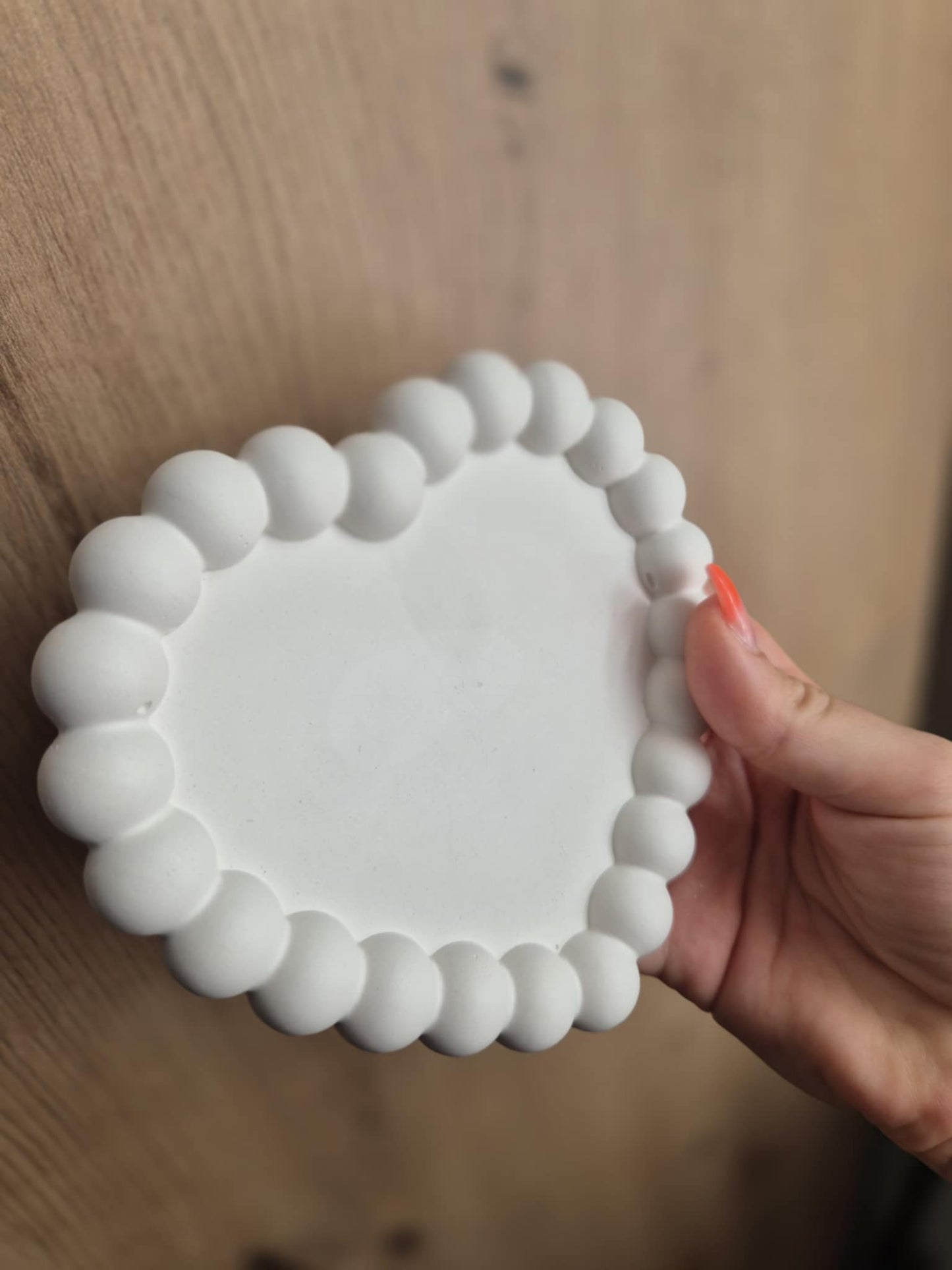 Dekotablett in Herzform – Bubble Design, Handmade mit Liebe