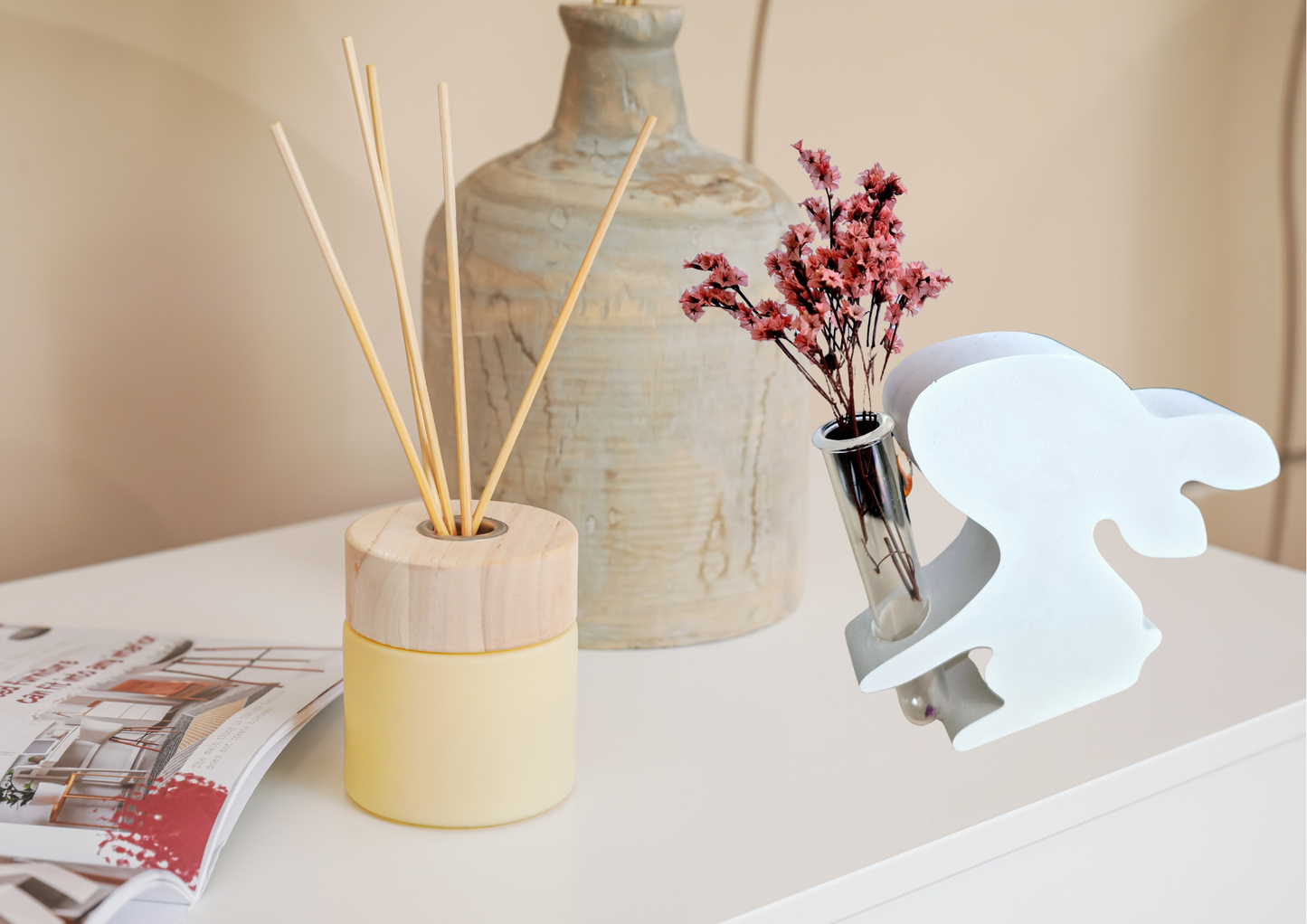 Moderne Handgemachte Deko Osterhase mit Reagenzglas aus Keraflott