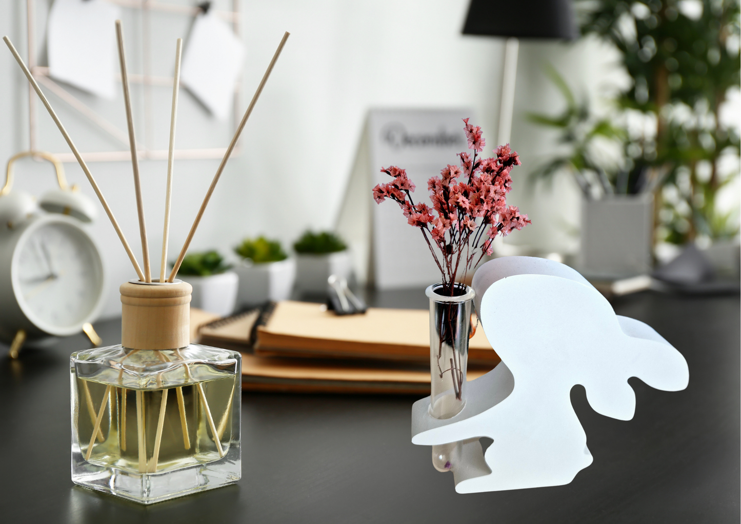 Moderne Handgemachte Deko Osterhase mit Reagenzglas aus Keraflott